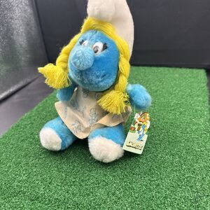 Vintage 1981 Blue Smurfette 10" Plush Girl Doll PEYO Wallace Berries &‎ Co